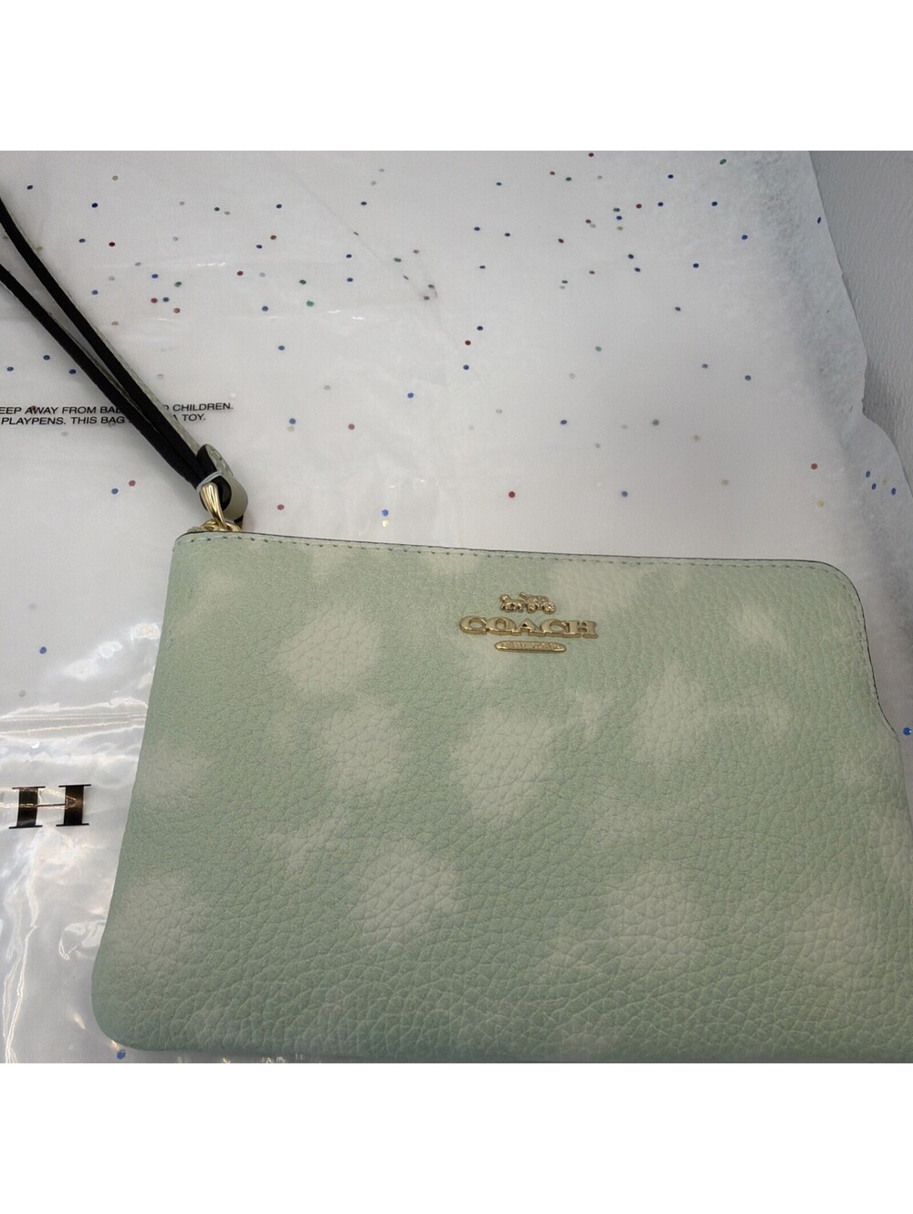 NWT Coach Corner Zip Wristlet CEF79 Pale Green Floral Print Leather Wallet - Picture 3 of 8